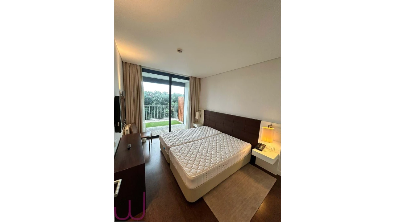 Apartamento T1 para Venda em Monchique Foto 16