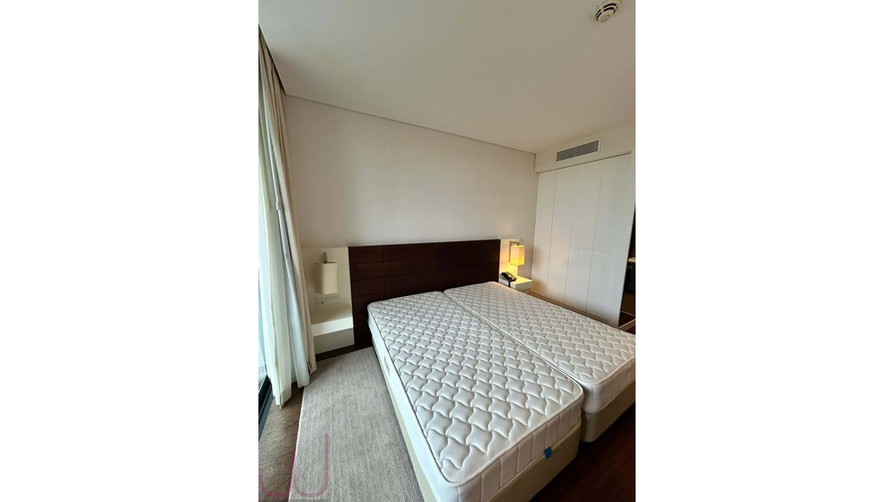 Apartamento T1 para Venda em Monchique Foto 18