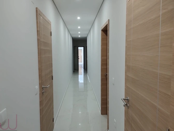 Apartamento T4 para Venda em São Brás de Alportel Foto 25