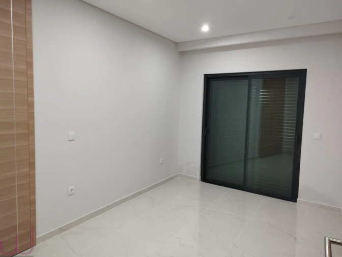 Apartamento T4 para Venda em São Brás de Alportel Foto 22