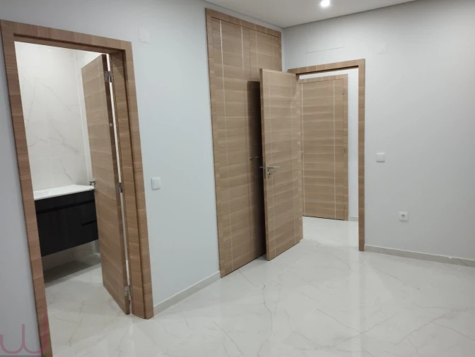 Apartamento T4 para Venda em São Brás de Alportel Foto 21
