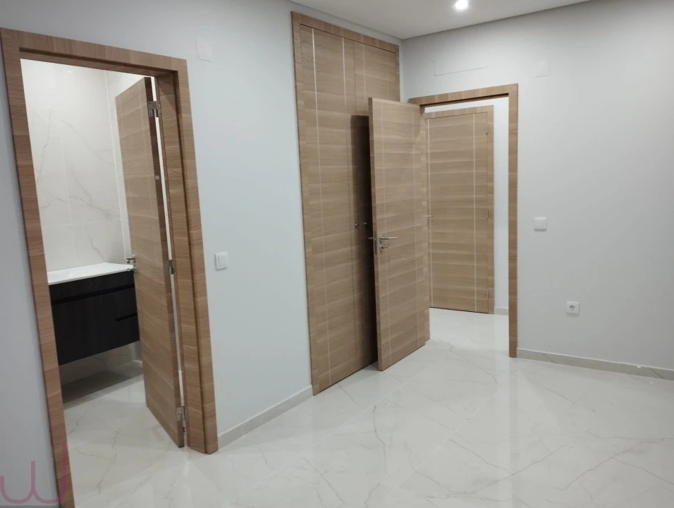 Apartamento T4 para Venda em São Brás de Alportel Foto 21