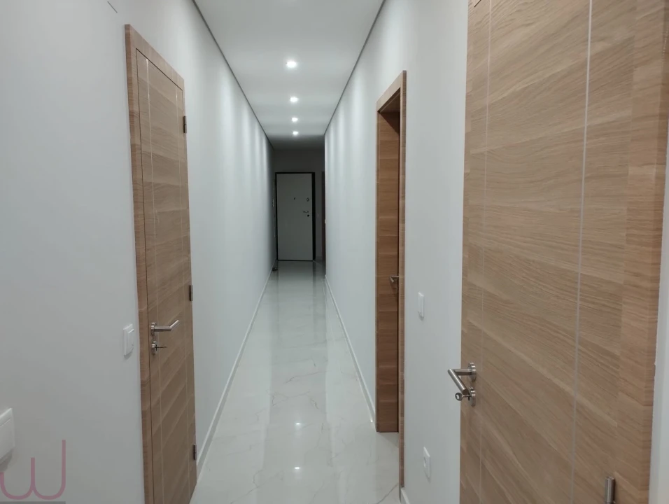 Apartamento T4 para Venda em São Brás de Alportel Foto 20