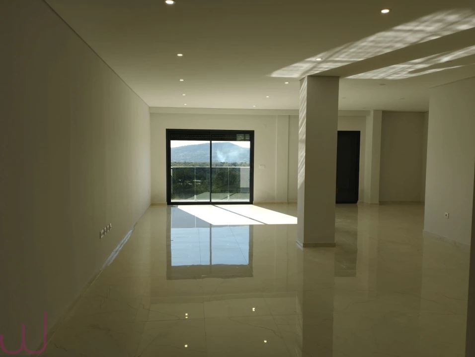 Apartamento T4 para Venda em São Brás de Alportel Foto 8