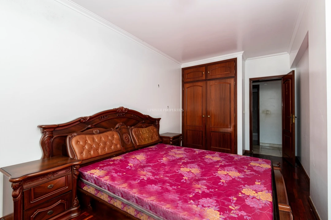 Apartamento T3 para Venda em Cacém e São Marcos Foto 8