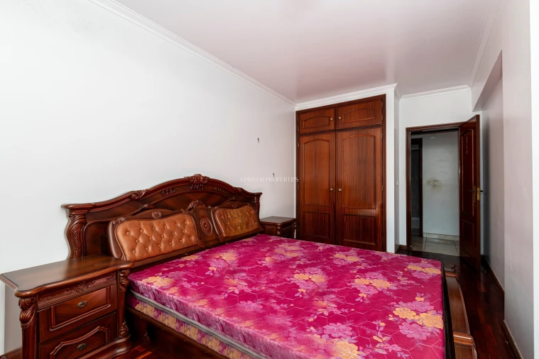 Apartamento T3 para Venda em Cacém e São Marcos Foto 8