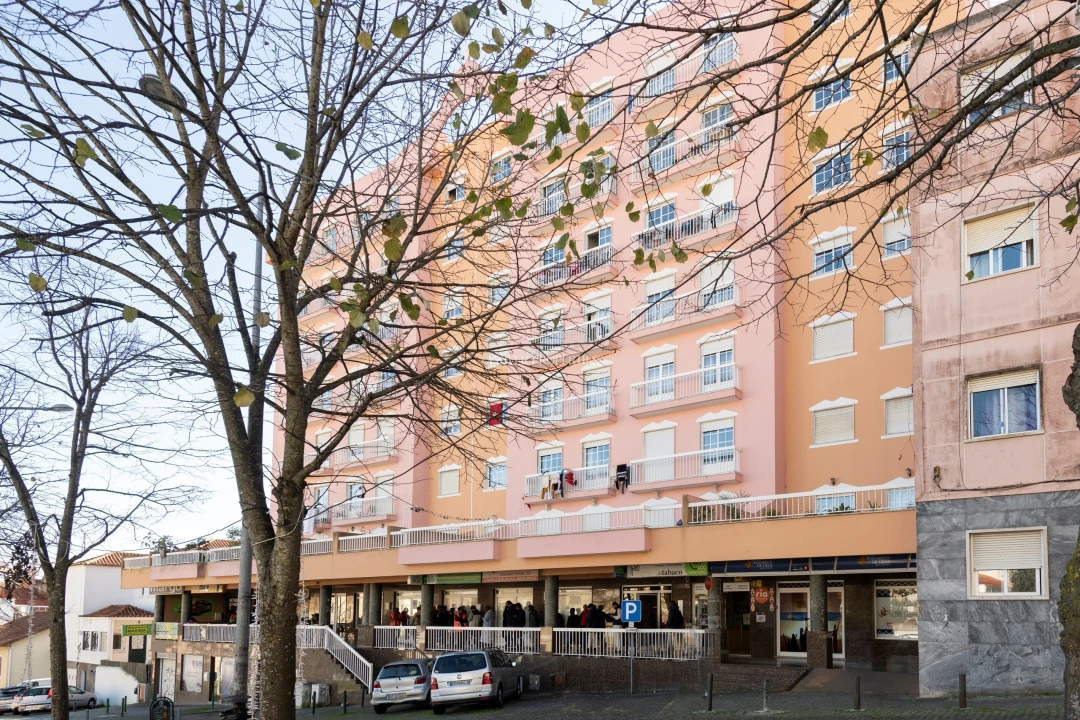 Apartamento T3 para Venda em Cacém e São Marcos Foto 1