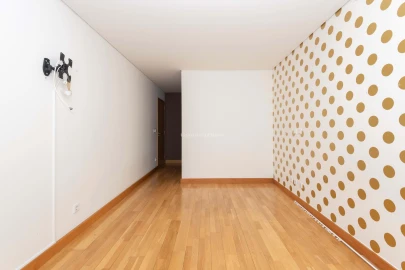 Apartamento T2 para Venda em Parque das Nações