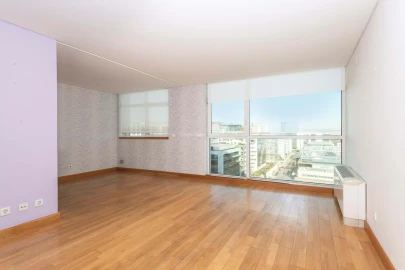 Apartamento T2 para Venda em Parque das Nações