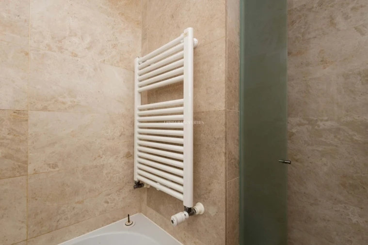 Apartamento T2 para Venda em Parque das Nações Foto 15