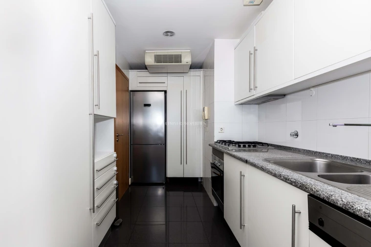 Apartamento T2 para Venda em Parque das Nações Foto 7