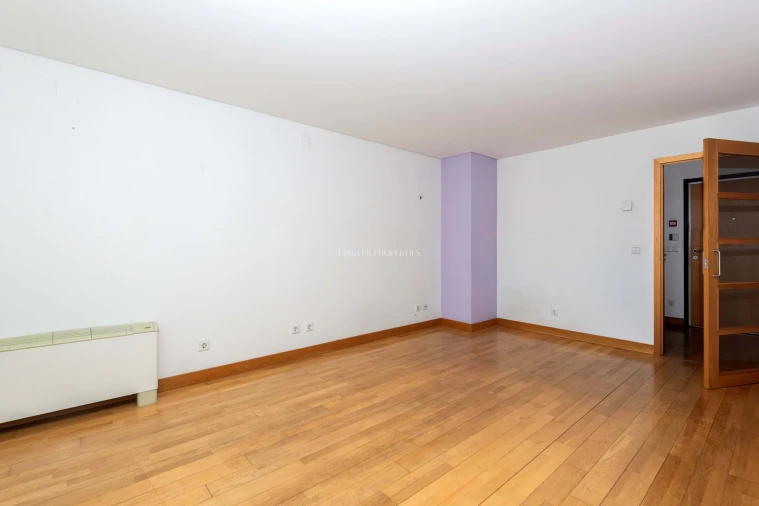 Apartamento T2 para Venda em Parque das Nações Foto 20