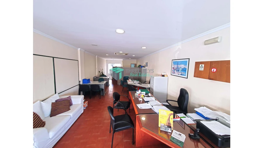 Negócio para Venda em Albufeira e Olhos de Água Foto 2