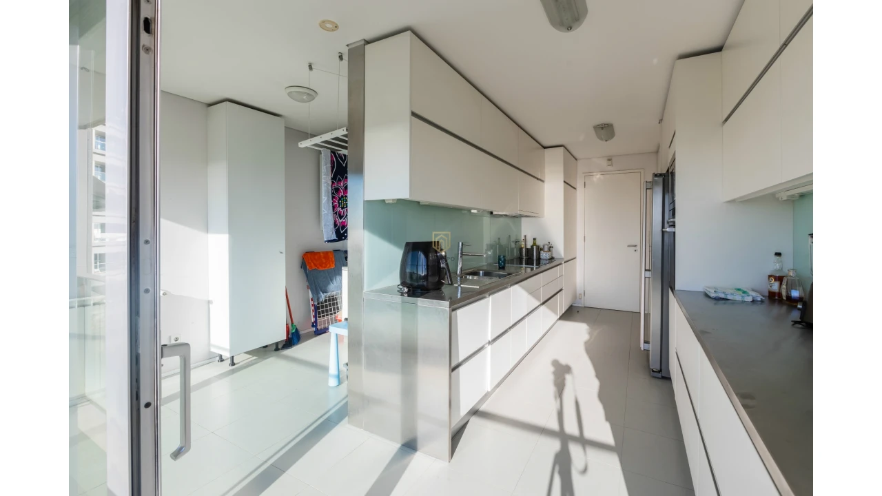 Apartamento T4 para Venda em Matosinhos e Leça da Palmeira Foto 14