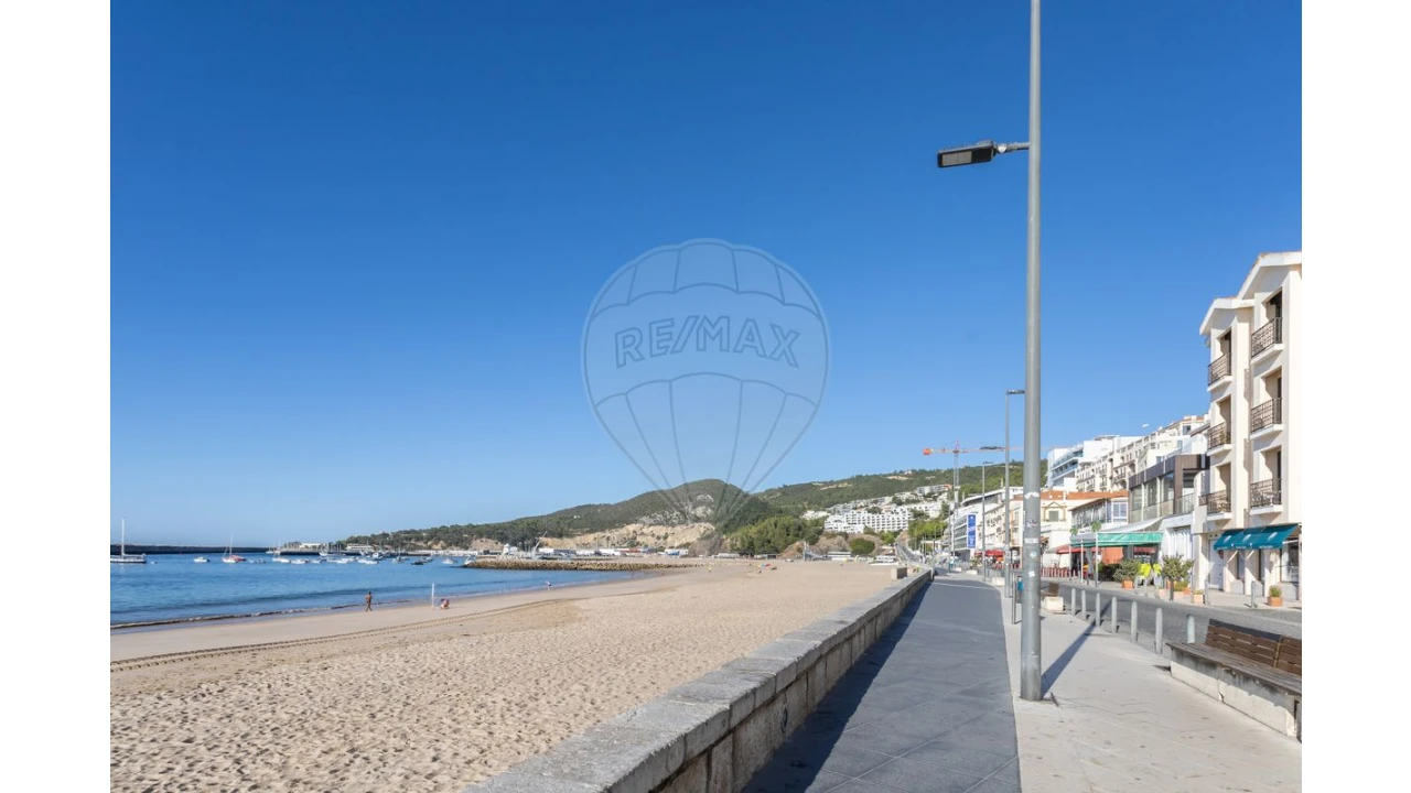 Prédio para Venda em Sesimbra (Santiago) Foto 46