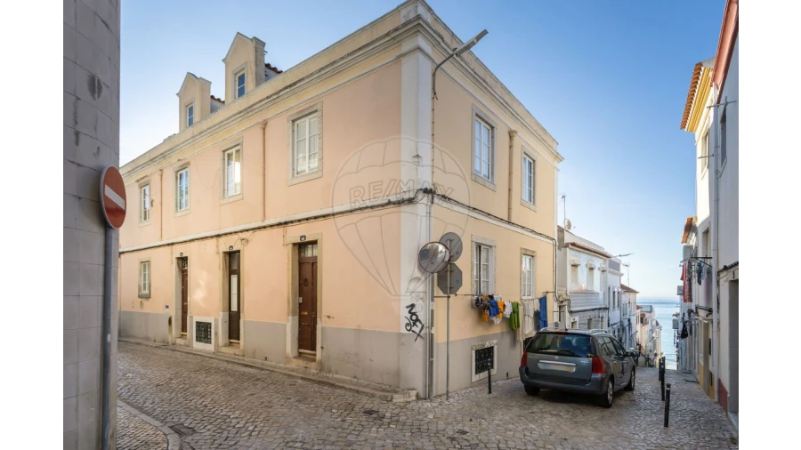 Prédio para Venda em Sesimbra (Santiago) Foto 1