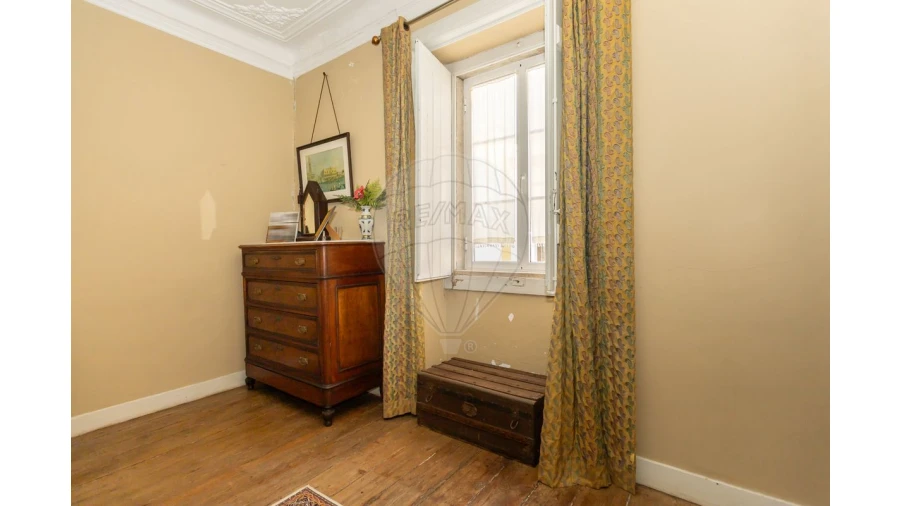 Prédio para Venda em Sesimbra (Santiago) Foto 33