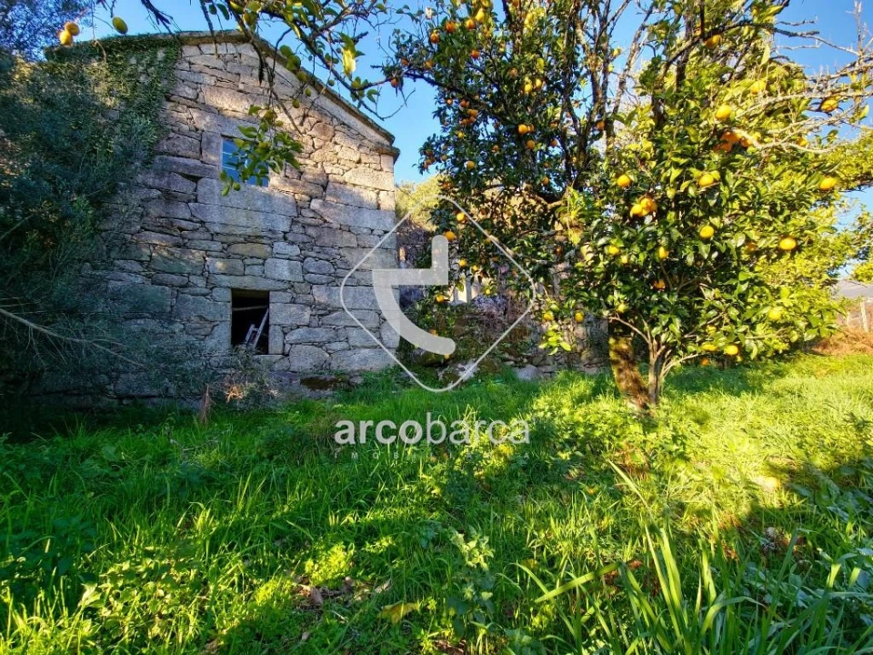 Moradia T2 para Venda em Eiras e Mei Foto 1