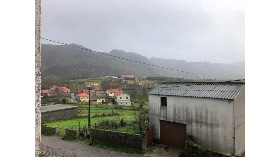 Moradia para Venda em Castro Laboreiro e Lamas de Mouro Foto 32