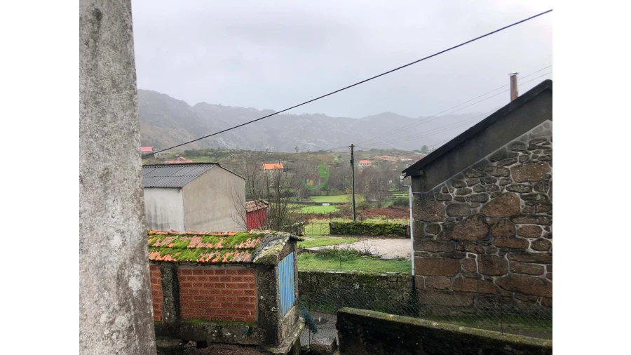 Moradia para Venda em Castro Laboreiro e Lamas de Mouro Foto 27