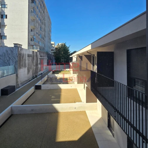 Moradia T2 para Venda em Cedofeita, Santo Ildefonso, Sé, Miragaia, São Nicolau e Vitória Foto 7