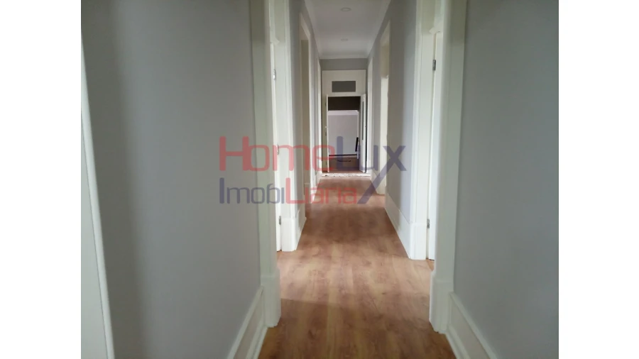 Apartamento T4 para Venda em Trofa, Segadães e Lamas do Vouga Foto 3