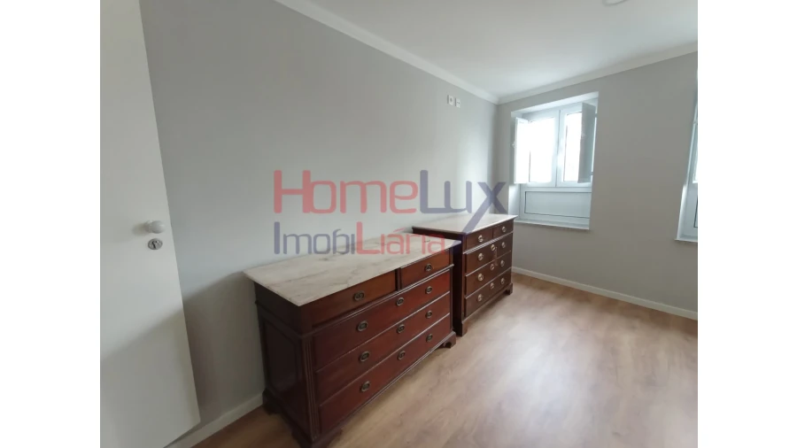 Apartamento T4 para Venda em Trofa, Segadães e Lamas do Vouga Foto 11