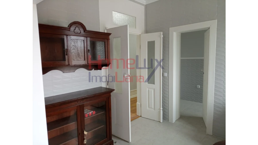 Apartamento T4 para Venda em Trofa, Segadães e Lamas do Vouga Foto 6