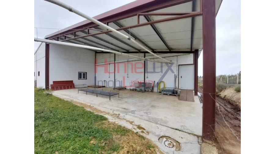 Armazém para Venda em Alfaiates Foto 2