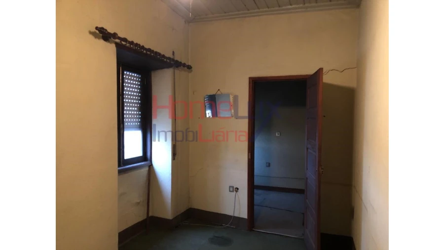 Moradia T3 para Venda em Branca Foto 21