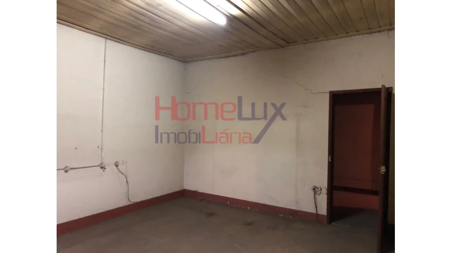 Moradia T3 para Venda em Branca Foto 25