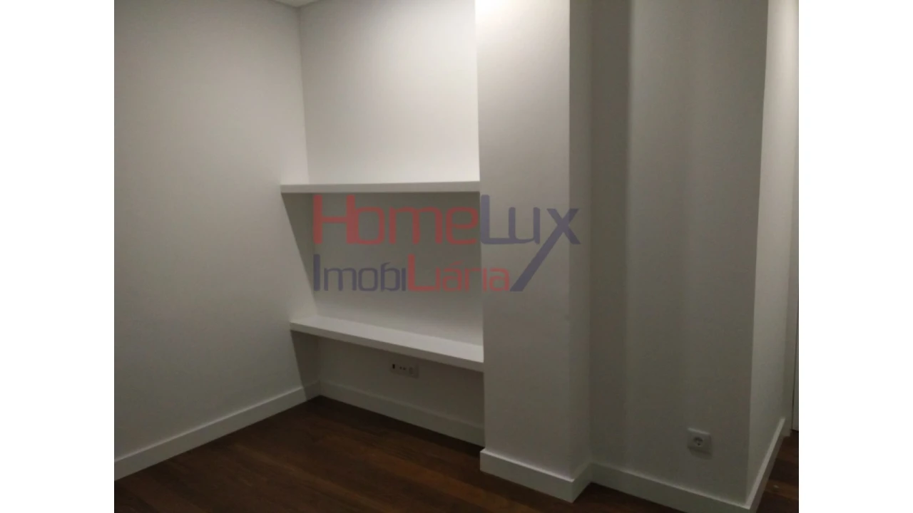 Apartamento T4 para Venda em Cedofeita, Santo Ildefonso, Sé, Miragaia, São Nicolau e Vitória Foto 28