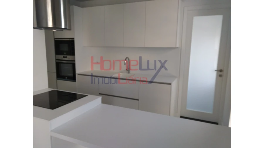 Apartamento T4 para Venda em Cedofeita, Santo Ildefonso, Sé, Miragaia, São Nicolau e Vitória Foto 10