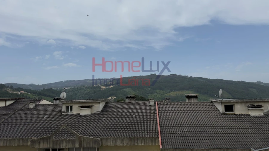 Loja para Venda em Castro Daire Foto 14