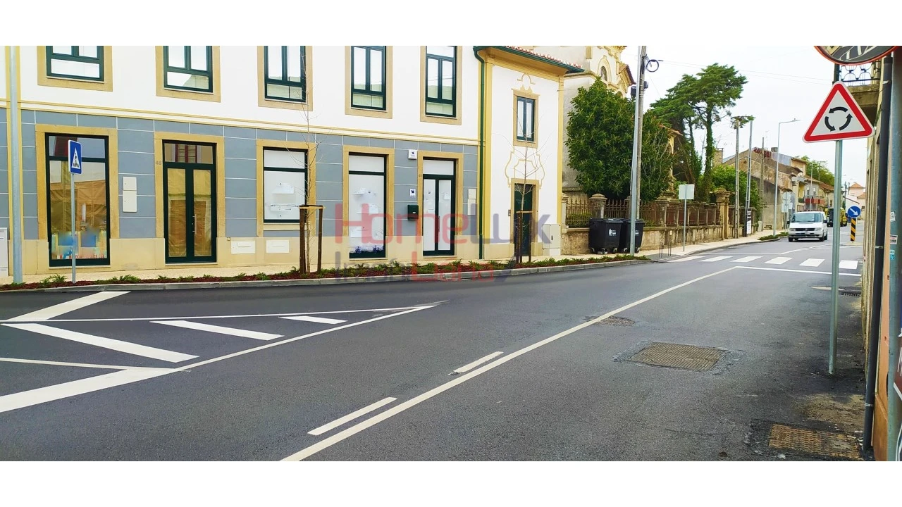 Loja para Venda em Trofa, Segadães e Lamas do Vouga Foto 2