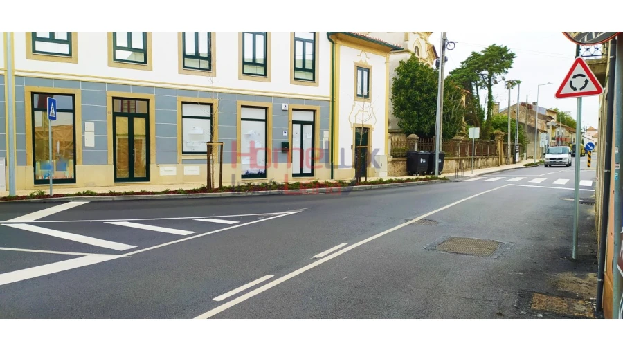 Loja para Venda em Trofa, Segadães e Lamas do Vouga Foto 2