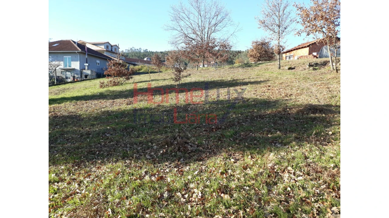 Terreno para Venda em Pindelo dos Milagres Foto 1