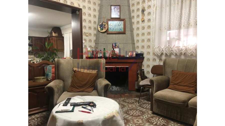 Moradia T3 para Venda em Branca Foto 10