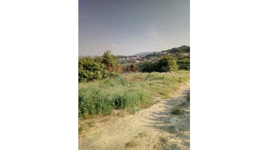 Terreno para Venda em Cepões, Meijinhos e Melcões