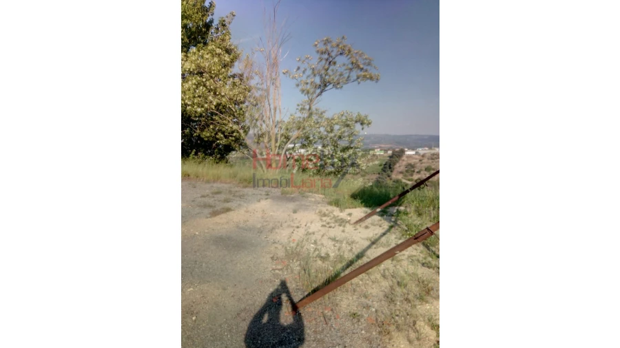 Terreno para Venda em Cepões, Meijinhos e Melcões Foto 4