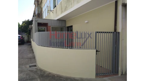 Apartamento T3 para Venda em Lordelo do Ouro e Massarelos