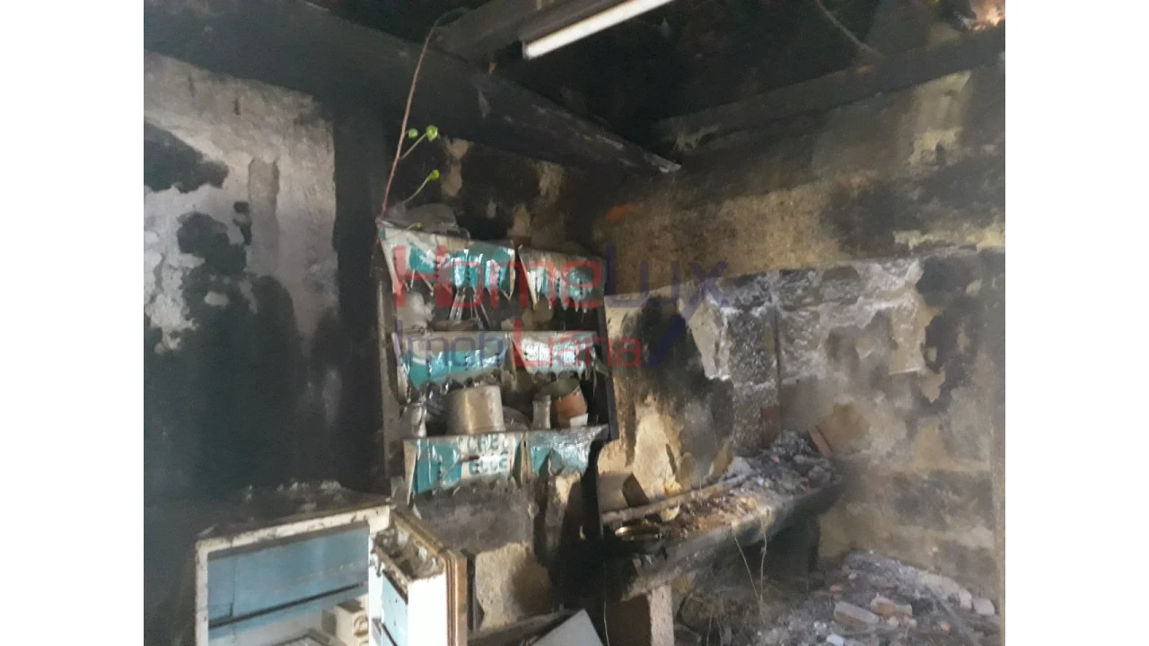 Moradia T2 para Venda em São Miguel do Mato Foto 11