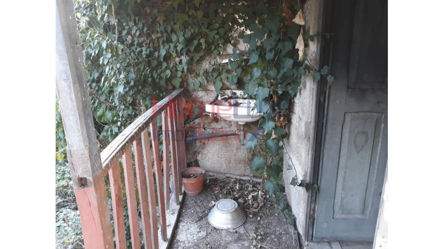 Moradia T2 para Venda em São Miguel do Mato Foto 10