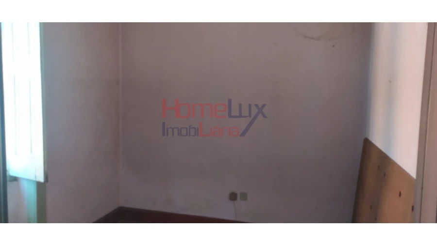 Moradia T2 para Venda em Travassô e Óis da Ribeira Foto 7