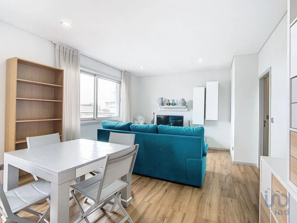 Apartamento T1 para Venda em Cedofeita, Santo Ildefonso, Sé, Miragaia, São Nicolau e Vitória Foto 9