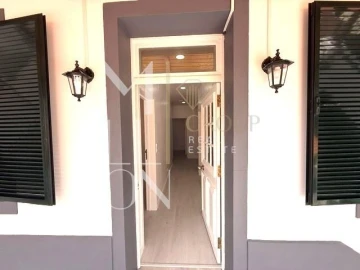 Moradia T1 para Venda em Funchal (São Pedro)