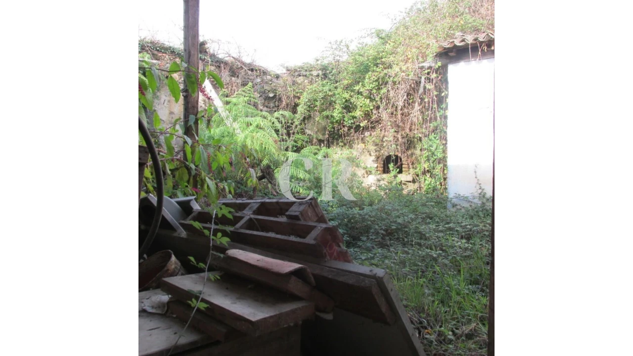 Moradia T1 para Venda em Poiares (Santo Andre) Foto 15