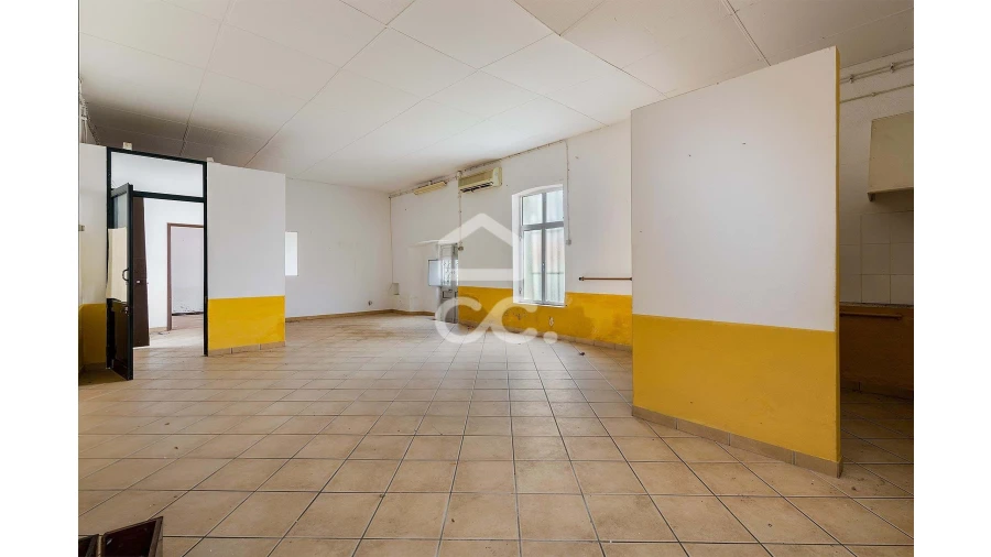 Armazém para Venda em Reguengos de Monsaraz Foto 7