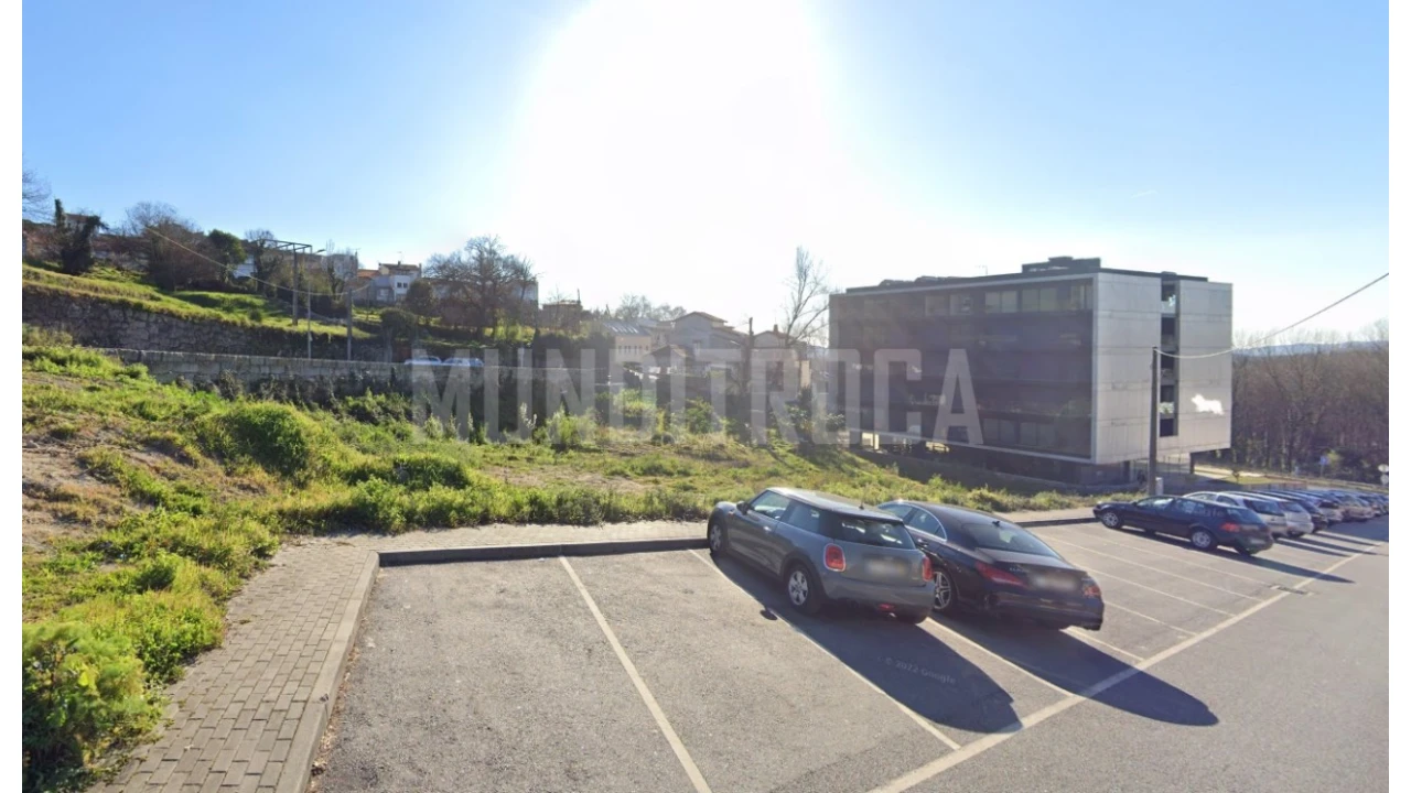 Loja para Venda em Azurem Foto 7