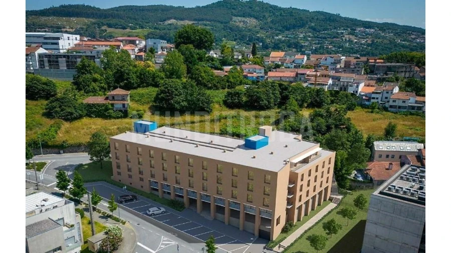 Loja para Venda em Azurem Foto 3